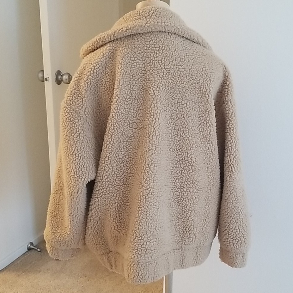 I AM GIA pixie coat - Picture 2 of 3